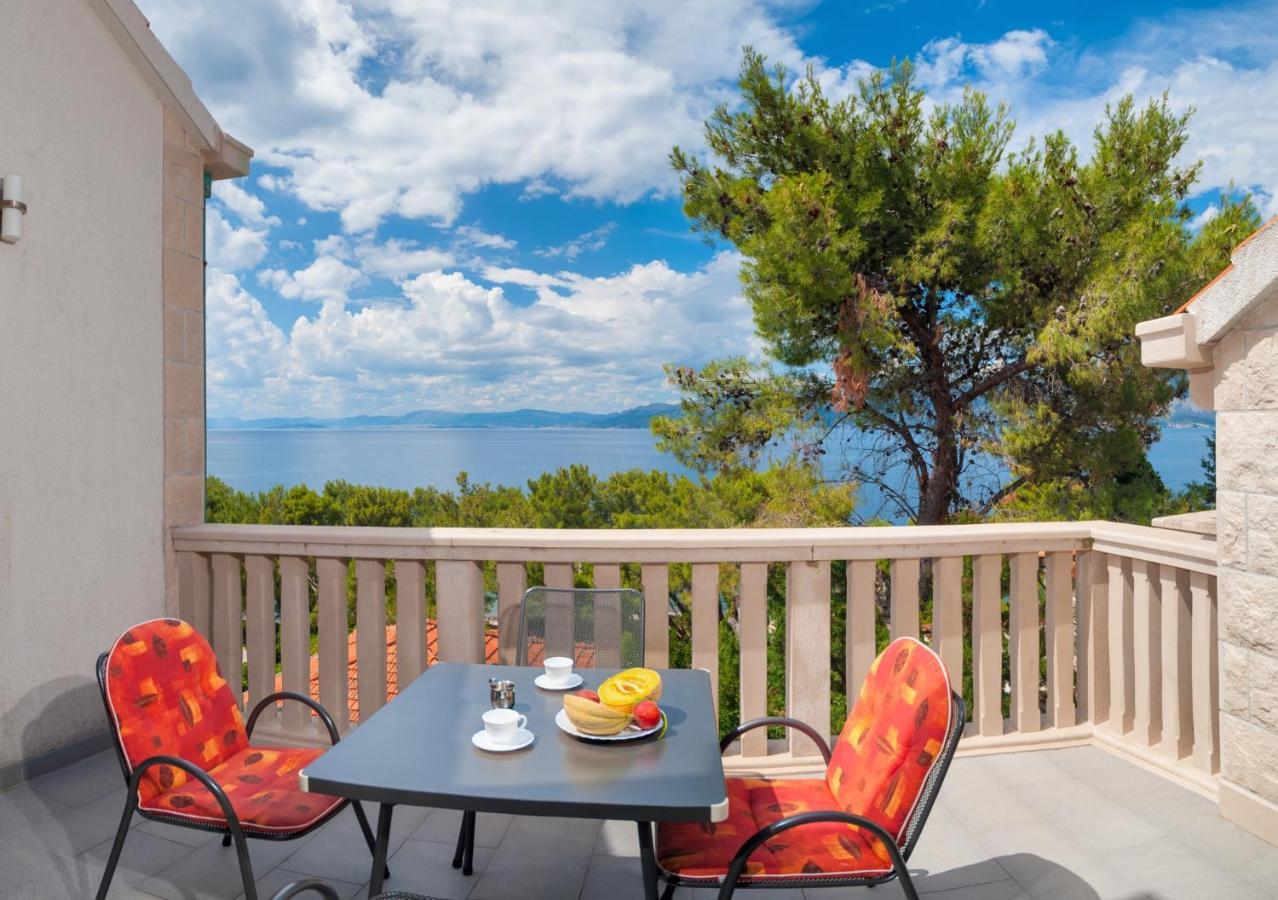 Apartments By The Sea Postira, Brac - 15242 المظهر الخارجي الصورة