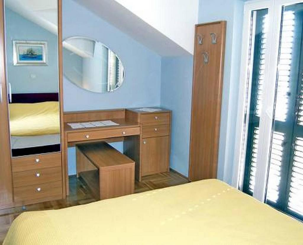 Apartments By The Sea Postira, Brac - 15242 المظهر الخارجي الصورة