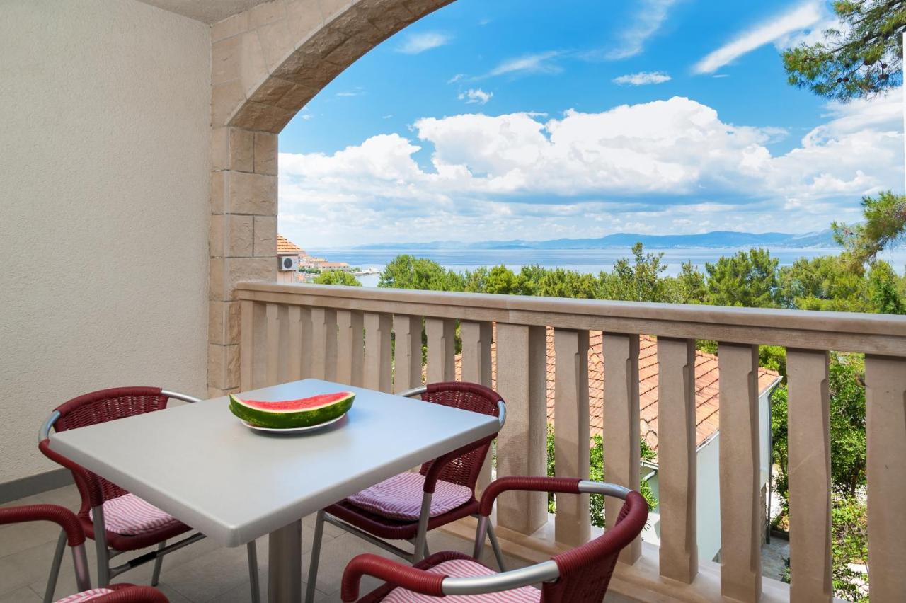 Apartments By The Sea Postira, Brac - 15242 المظهر الخارجي الصورة