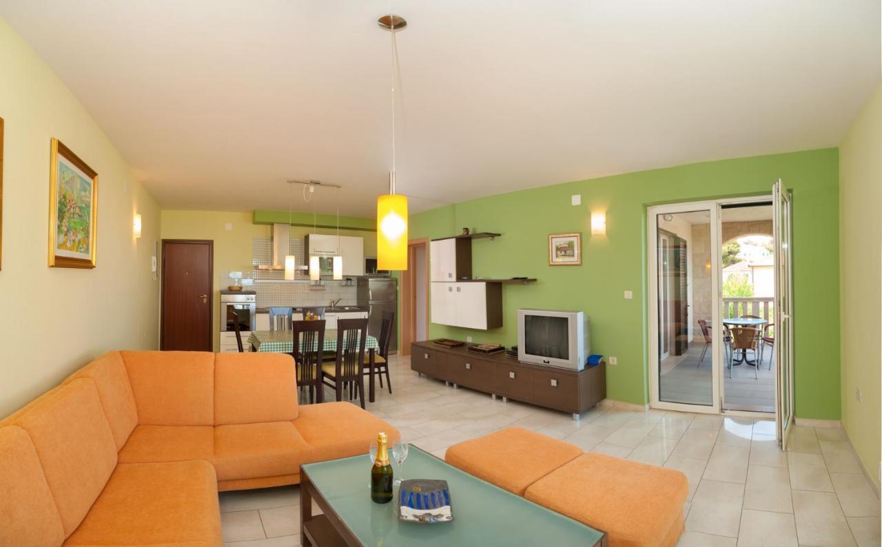 Apartments By The Sea Postira, Brac - 15242 المظهر الخارجي الصورة